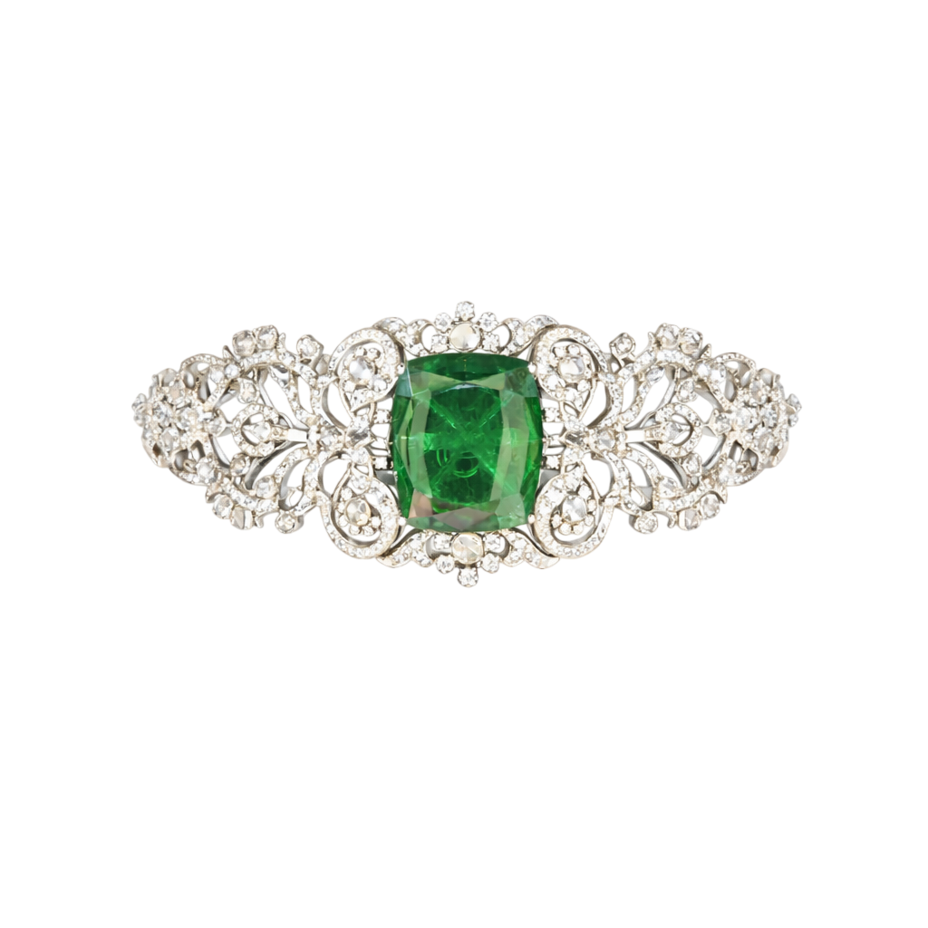 Modern rosecut diamond choker with changeable centre stone